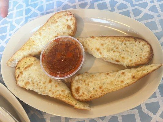 Garlic Toast With Cheese