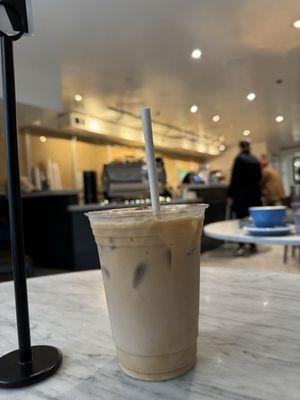 Iced vanilla latte