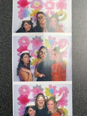 The Oregon Photo Booth Rental CO.