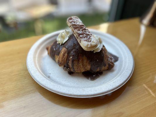 Tiramisu croissant