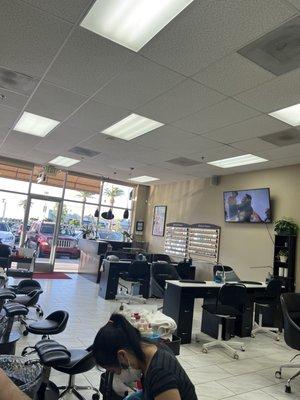 California Oasis Nail Salon & Spa