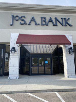 Jos A. Bank