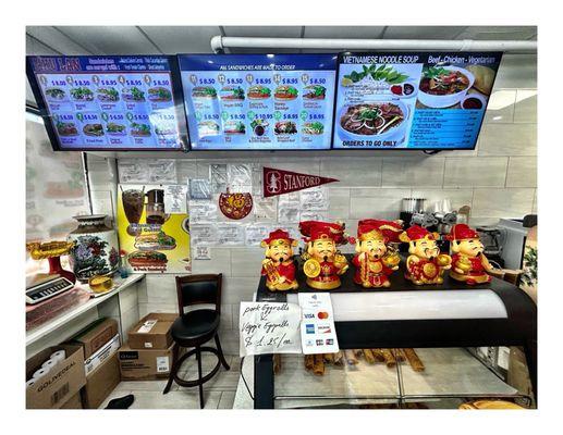 NHU-LAN Saigon Subs .  2612 W Lawrence Ave, Chicago, IL  Vietnamese Subs ,Phos & Coffees.Cool.