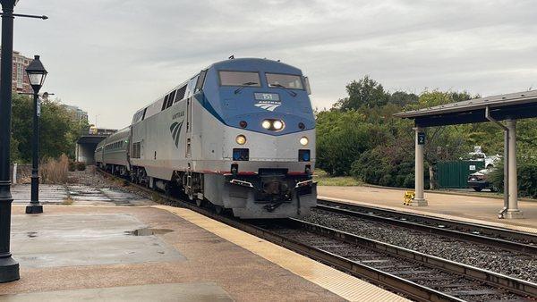 Alexandria Amtrak VRE Station. Alexandria VA (ALX)