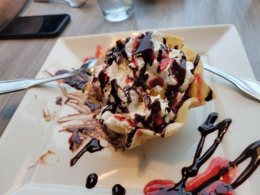 Yummy fried ice cream