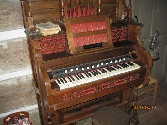 Organ much like the one he learned to play