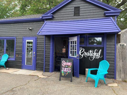 Grateful Cup smoothies on Veranda Street