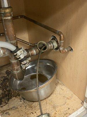 Kitchen sink stoppage