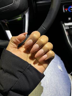 Full set almond ombre