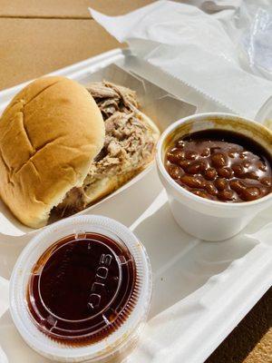 Pulled pork sandwich with baked beans