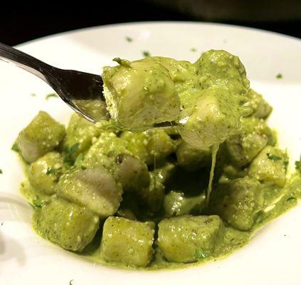 Gnocchi Pesto