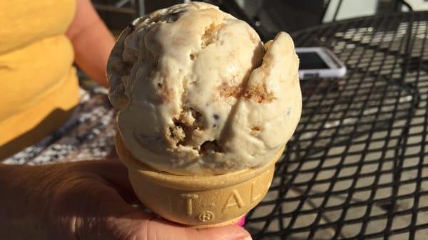 Mom's makin' cookies - that's the name of the ice cream flavor.