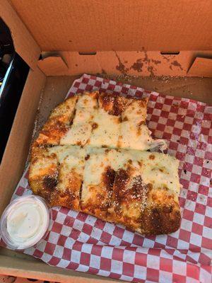 Garlic cheesy bread