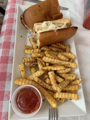 Meatball sandwich. Fries are divine and the meatballs are the beat!