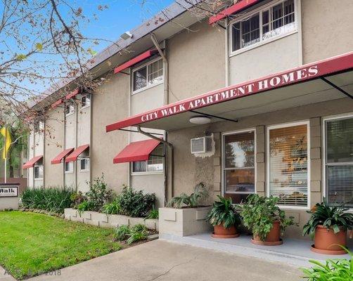 City Walk Apartment Homes