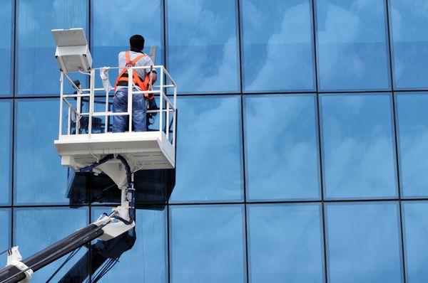 Assuring a high quality of service! ... window cleaning