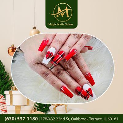 Book now and adorn your nails with the beauty of the snowy season!