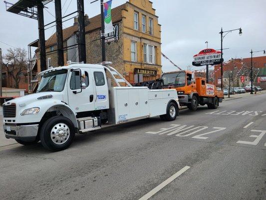 Box truck  towing