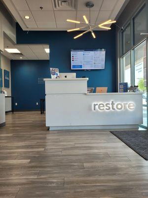 Front entrance desk and lobby