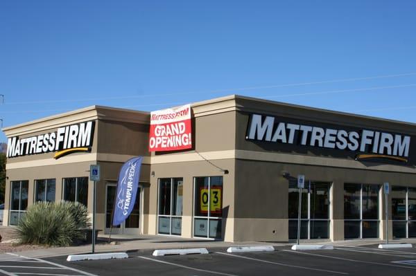 Store View from Grant and Tanque Verde