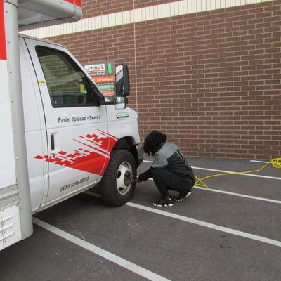 U-Haul Moving & Storage of Upper Hurstbourne