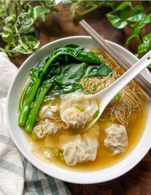 Hong Kong Style Wonton Noodles Soup