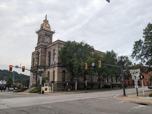 Columbiana County Clerk of Courts