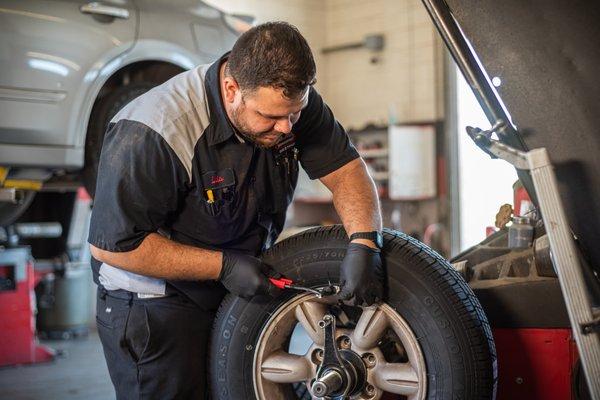 Don't get frustrated by tire problems. Let the pros at Big O Tires repair, mount, and balance them for you in just minutes.