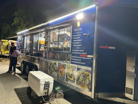 Food truck