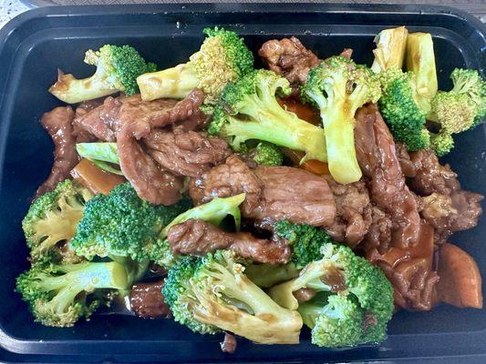 P10. Beef Broccoli