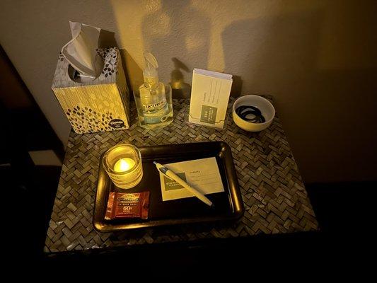 Mini offerings in the massage room