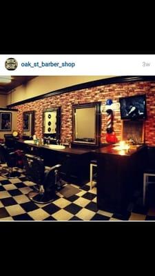 OAK STREET BARBERSHOP