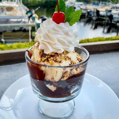 Warm Brownie Sundae