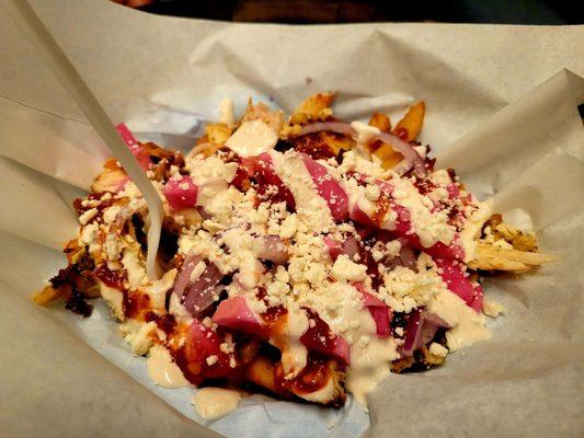 Shawarma Loaded Fries $12.00 (11/12/21). @YallaTruck #LosAngeles #MediterraneanFood #Shawarma #FoodPorn