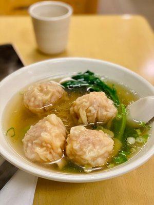 Wonton soup, to die for!