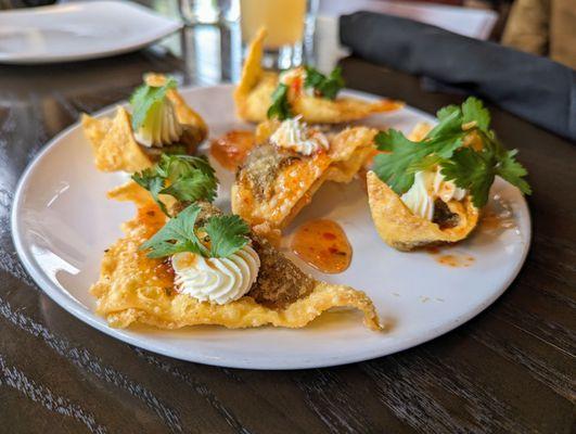 Pulled Beef Short Rib Wonton. $15. Pepper-basil jam, cilantro, creamed chevre, crispy (5 pieces).