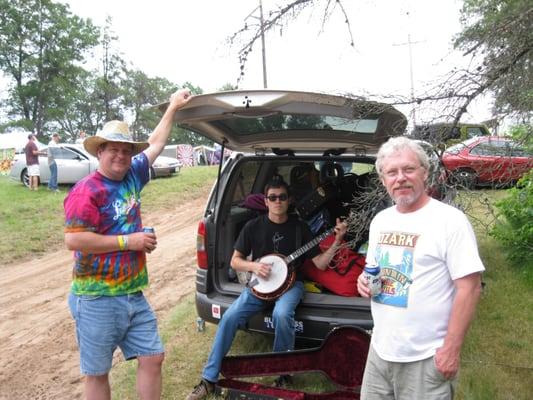 "Havin some fun" at Thornton's annual Bluegrass Jam