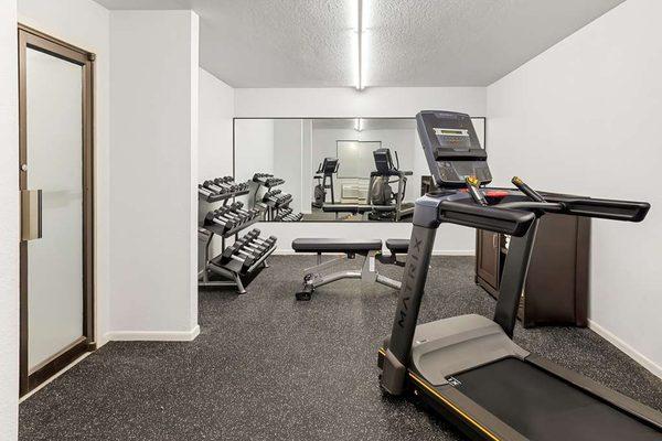 SureStay Beaumont TX FitnessCenter