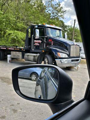 A underhanded illegal vehicle towing and recovery service unregulated by our government.