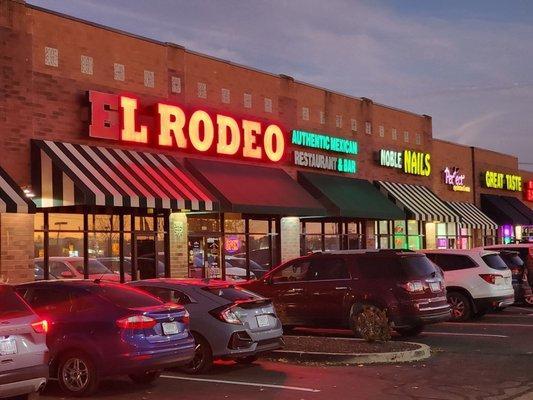 Is it L Rodeo Mexican Bar?