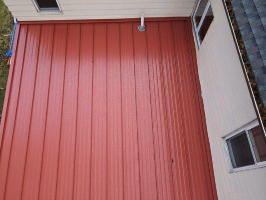 Steel Country Standing Seam Roof - Terra Cotta