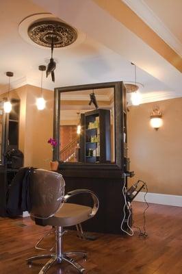 Bella Salon & Spa