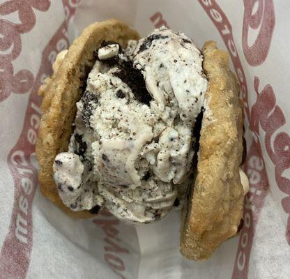 Tuxedo Chocolate cookies with Cookies and Cream ice cream