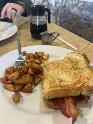 Avocado BLT and Homefries