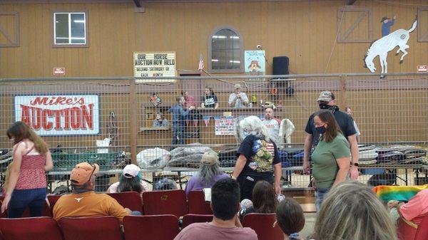 Mike's Livestock Auction