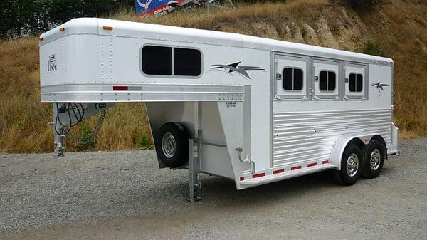 Platinum Horse Trailer