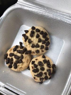 Chocolate chip cookie