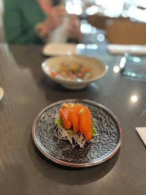 Sake sashimi