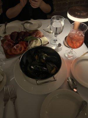 Antipasto Della Casa and mussels appetizers