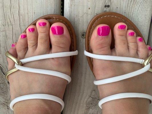 Gel pedicure